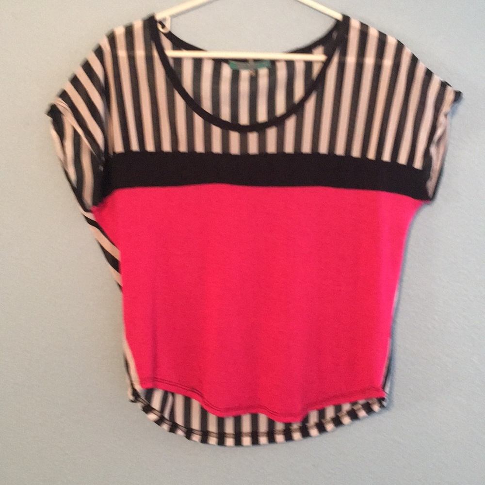 Blouse -Slightly sheer. Some stretch and give.